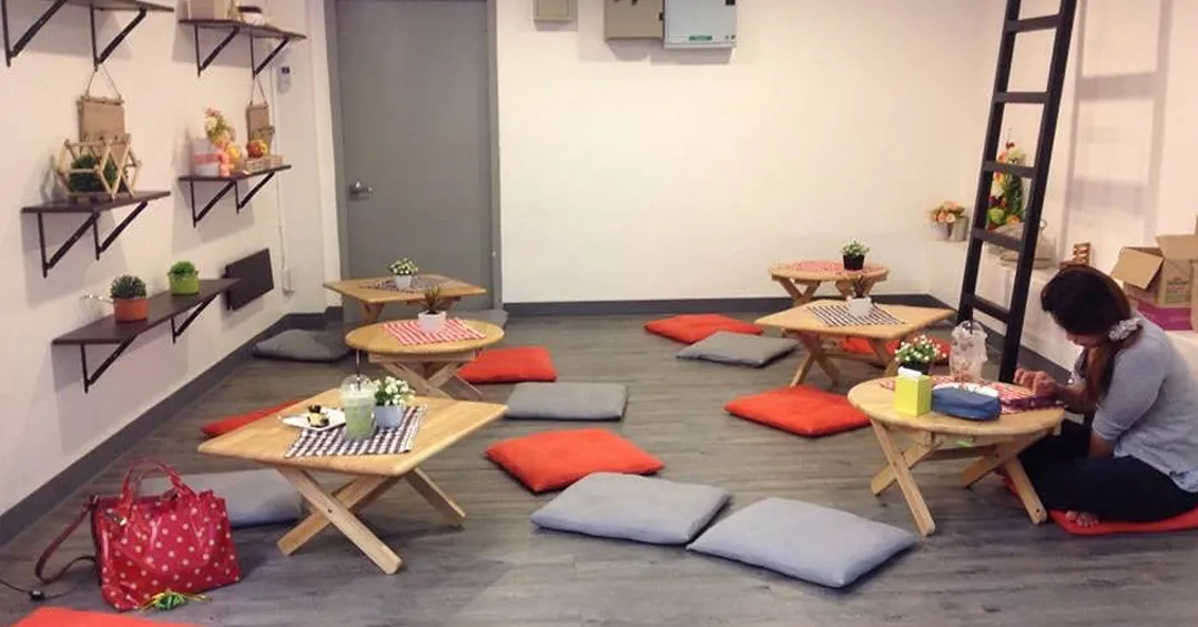 Cat café by Dome